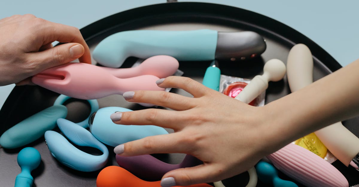 découvrez notre sélection variée de sex toys pour pimenter votre vie intime. que vous soyez novice ou expert, trouvez des accessoires de qualité pour explorer votre sensualité et booster vos plaisirs. livraison discrète et conseils personnalisés disponibles.