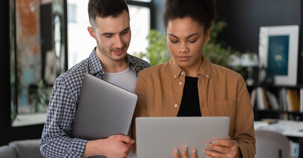 découvrez la sexualité connectée, une approche innovante qui allie technologie et intimité pour enrichir vos relations, favoriser la communication et explorer de nouvelles sensations en couple ou en solo.